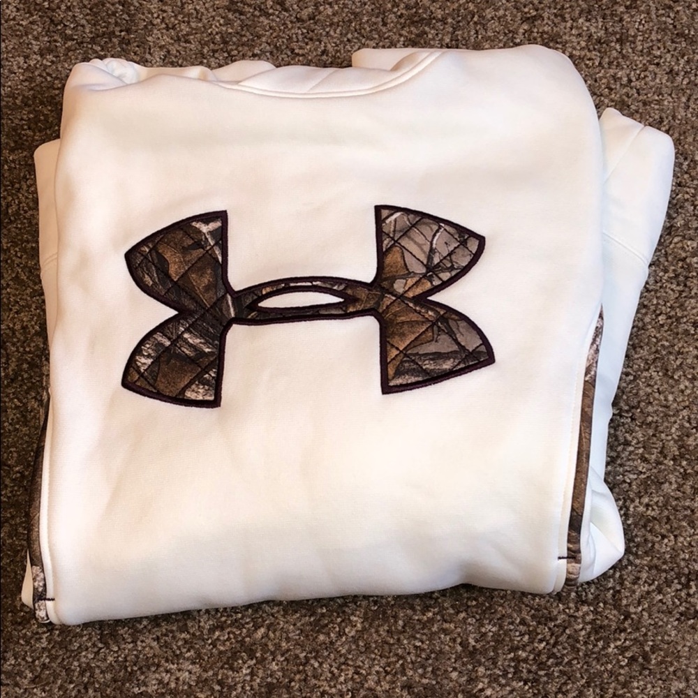 🎉HOST PICK🎉 ❗️NWOT❗️Under Armour Hoodie